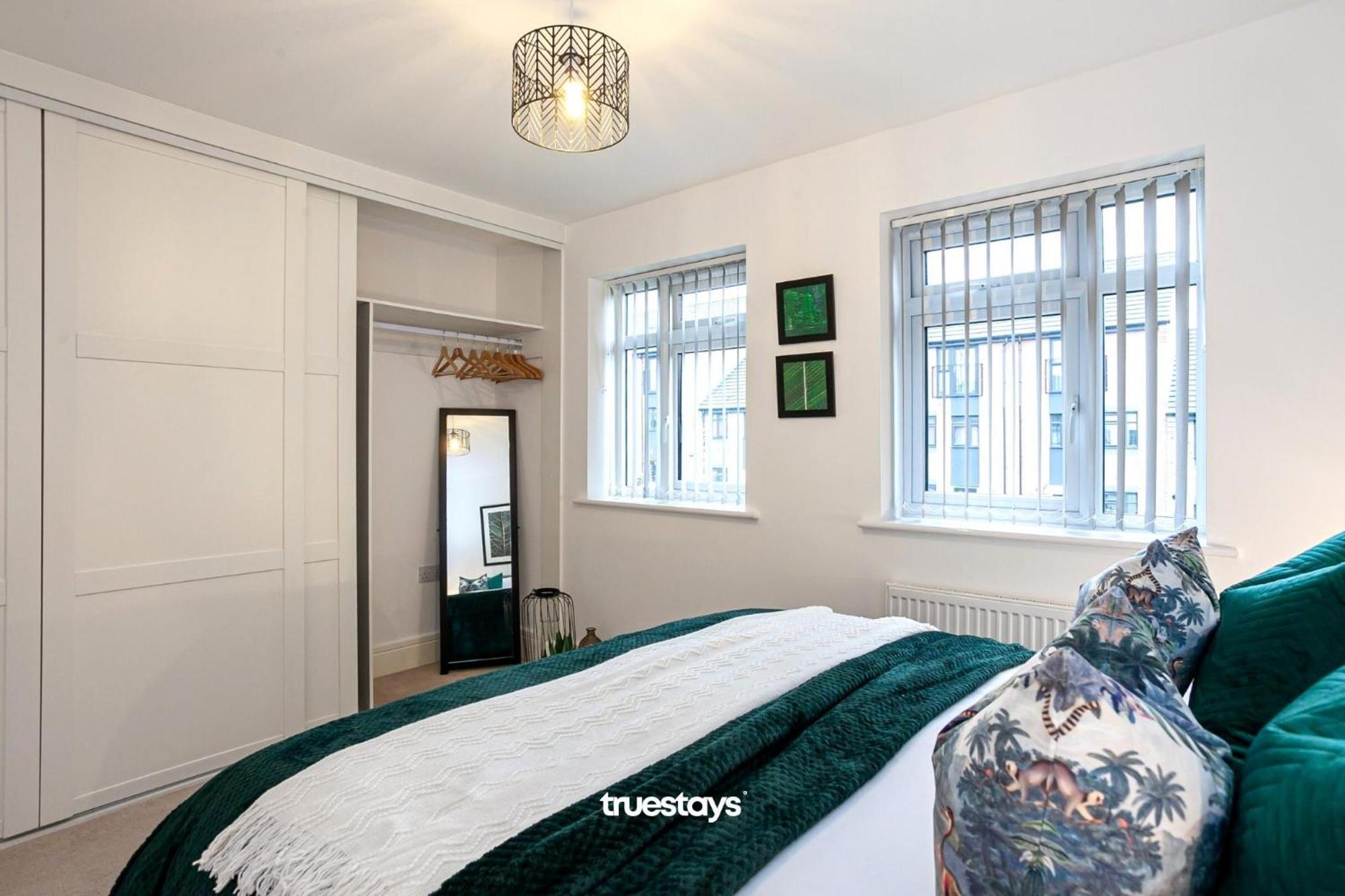 Ambassador House By Truestays - Luxury 4 Bedroom House In Stoke-On-Trent Etruria Екстер'єр фото