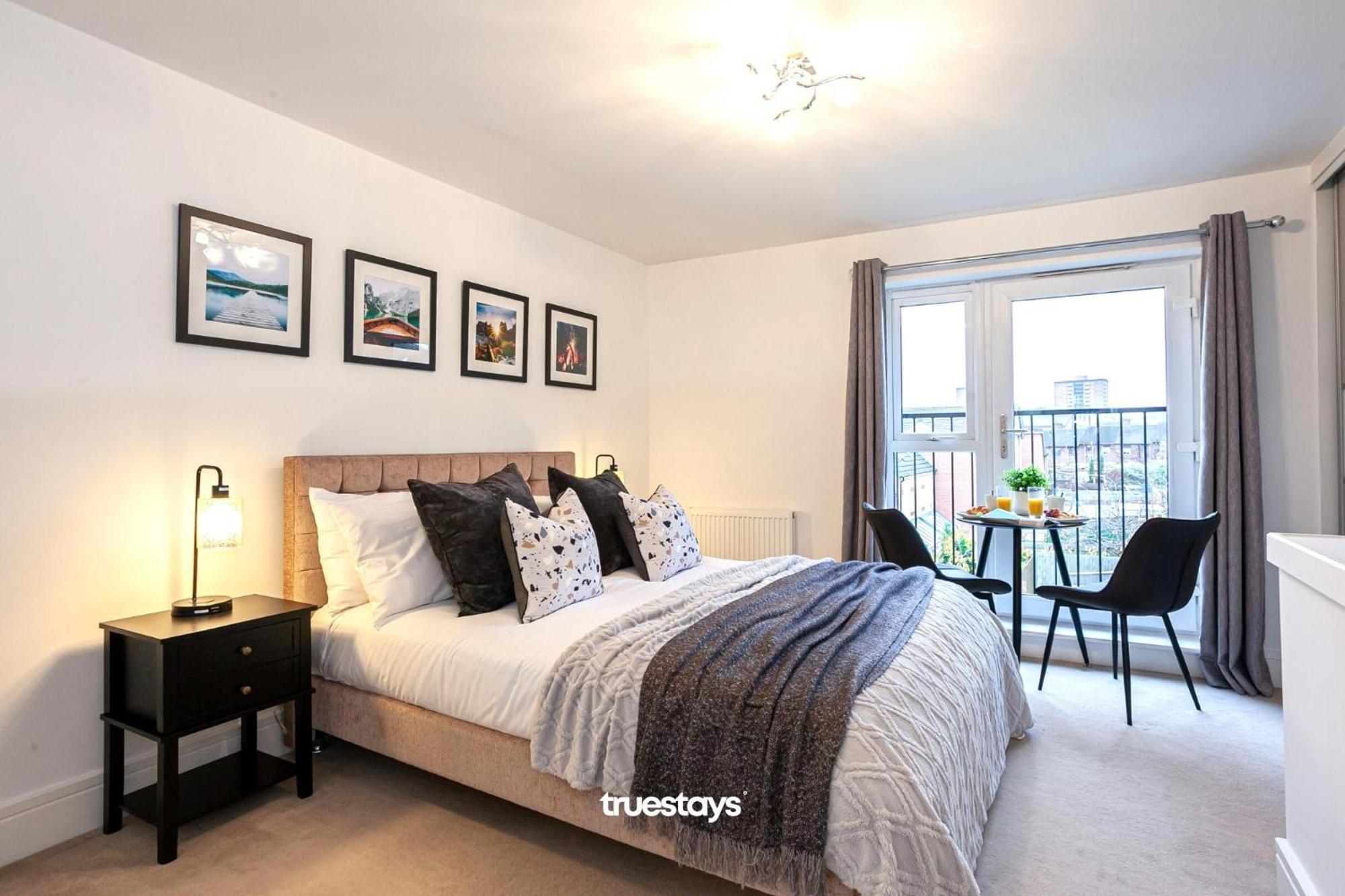 Ambassador House By Truestays - Luxury 4 Bedroom House In Stoke-On-Trent Etruria Екстер'єр фото