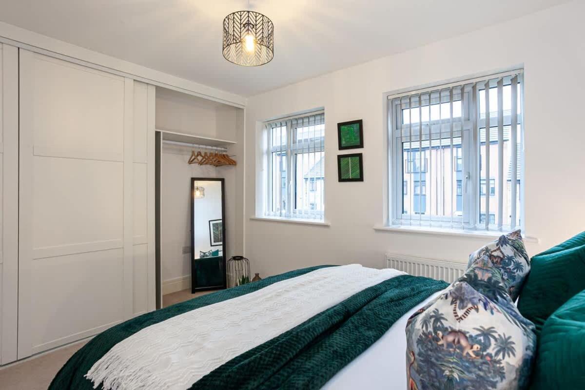 Ambassador House By Truestays - Luxury 4 Bedroom House In Stoke-On-Trent Etruria Екстер'єр фото