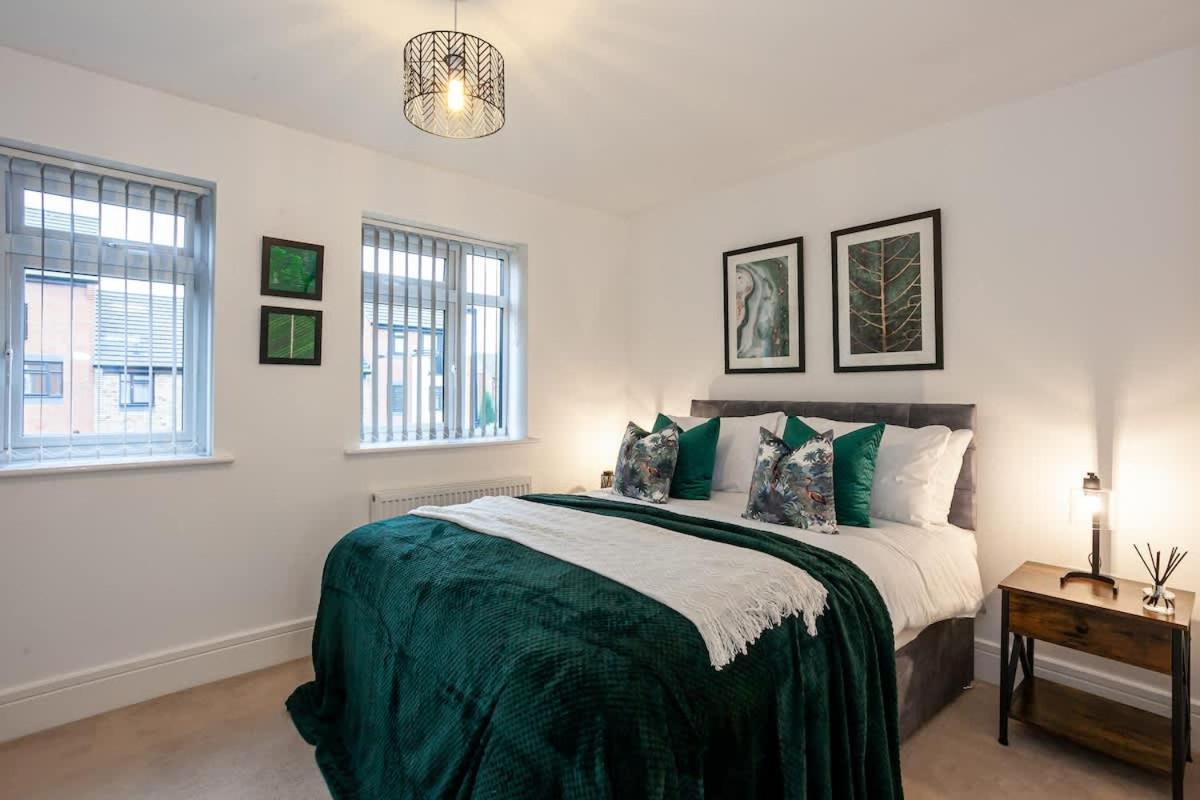 Ambassador House By Truestays - Luxury 4 Bedroom House In Stoke-On-Trent Etruria Екстер'єр фото